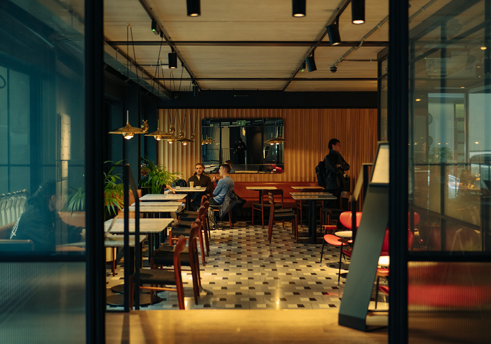 DL-Service-cafe-london